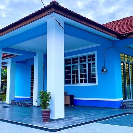 Pasir Mas Seri Idaman Guest House מראה חיצוני תמונה