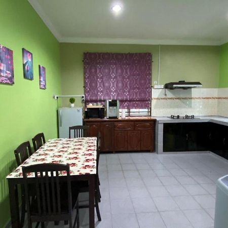 Pasir Mas Seri Idaman Guest House מראה חיצוני תמונה
