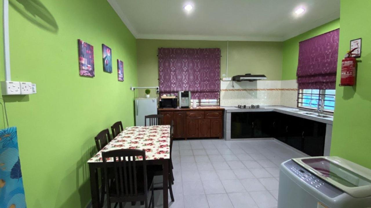 Pasir Mas Seri Idaman Guest House מראה חיצוני תמונה