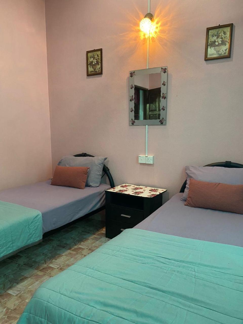 Pasir Mas Seri Idaman Guest House מראה חיצוני תמונה